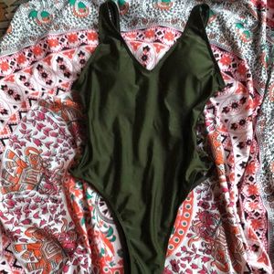NWOT Zaful Medium olive green one piece M Swimsuit
